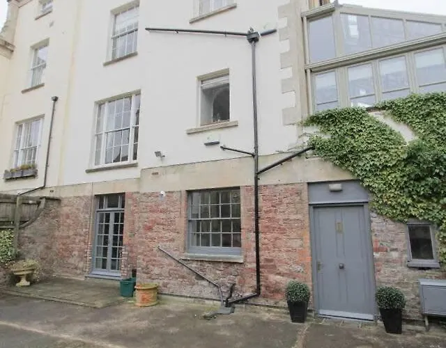 Apartmán Large Clifton One Bed Flat And Parking *