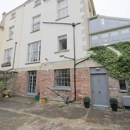 Apartment Large Clifton One Bed Flat And Parking *